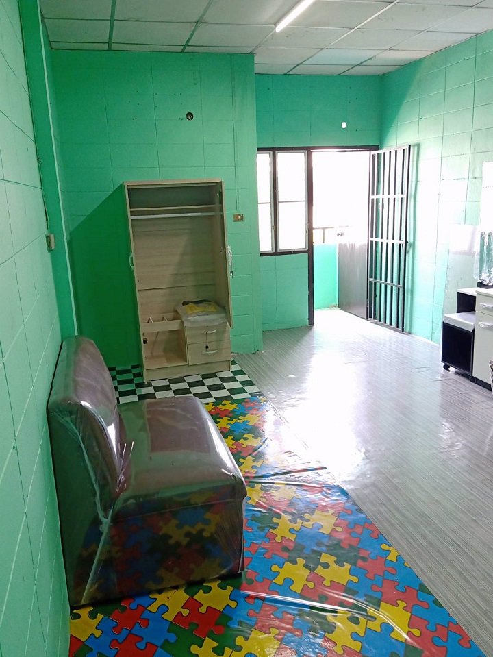 ขายคอนโดราคาถูก-200000-บาท-พร้อมเฟอร์นิเจอร์ใหม่-ใกล้รถไฟฟ้ารังสิต