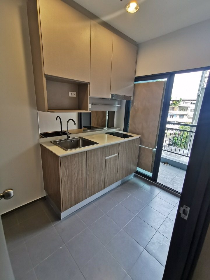 ปล่อยเช่าราคาถูก-คอนโด-ideo-ท่าพระ-เฟอร์ครบ-เข้าอยู่ได้เลย