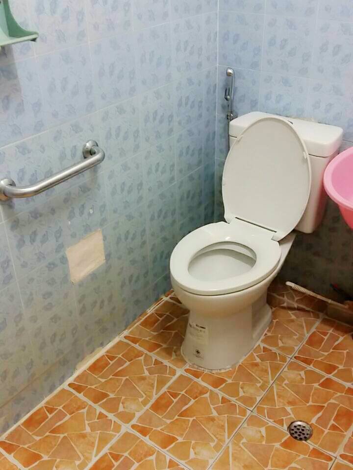 ขายบ้านทาวน์เฮ้า-พร้อมร้านค้า-พร้อมเฟอร์นิเจอร์ทั้งบ้าน-ตหลังสวน-อหลังสวน-จชุมพร