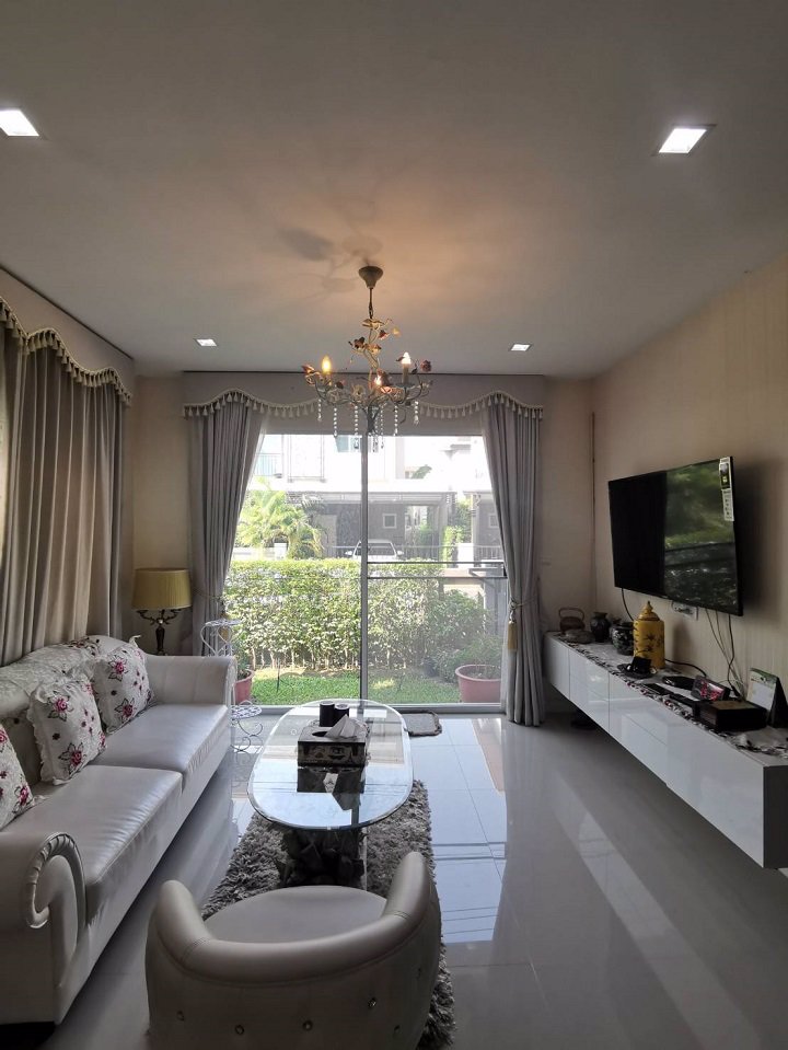 ขายบ้านแฝด-golden-neo-ชัยพฤกษ์-วงแหวน-เฟอร์นิเจอร์หรูครบชุด-พร้อมอยู่