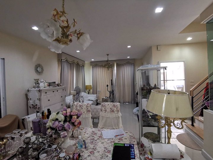 ขายบ้านแฝด-golden-neo-ชัยพฤกษ์-วงแหวน-เฟอร์นิเจอร์หรูครบชุด-พร้อมอยู่