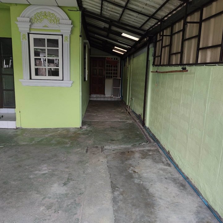 ขายทาวน์เฮ้าส์-2-ชั้น-หมู่บ้านอินทราวิลล่า-ใกล้ถนนกลัปพฤติ-เดินทางสะดวก