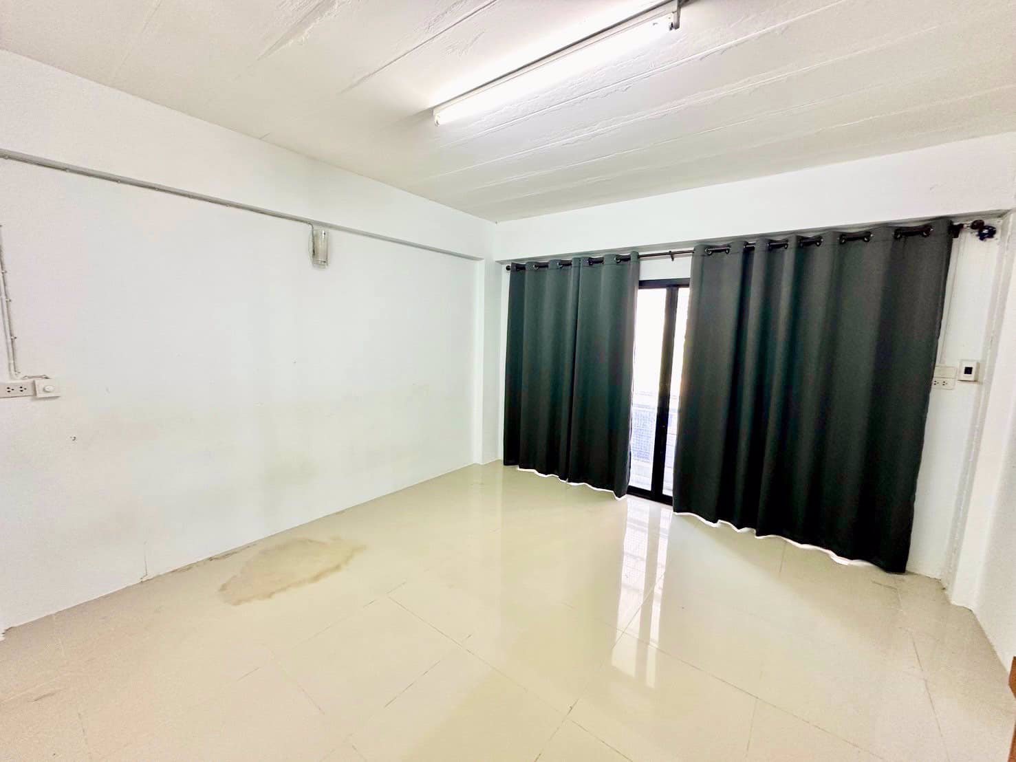 ขายด่วน-ตึกแถว-3-ชั้น-แยกเสนา-อยุธยา