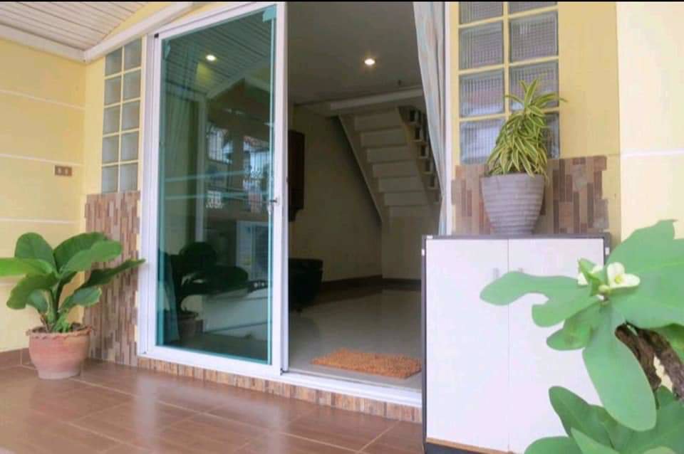 ให้เช่าทาวน์โฮม-ทำออฟฟิศได้-ใกล้เซ็นทรัลบางนา