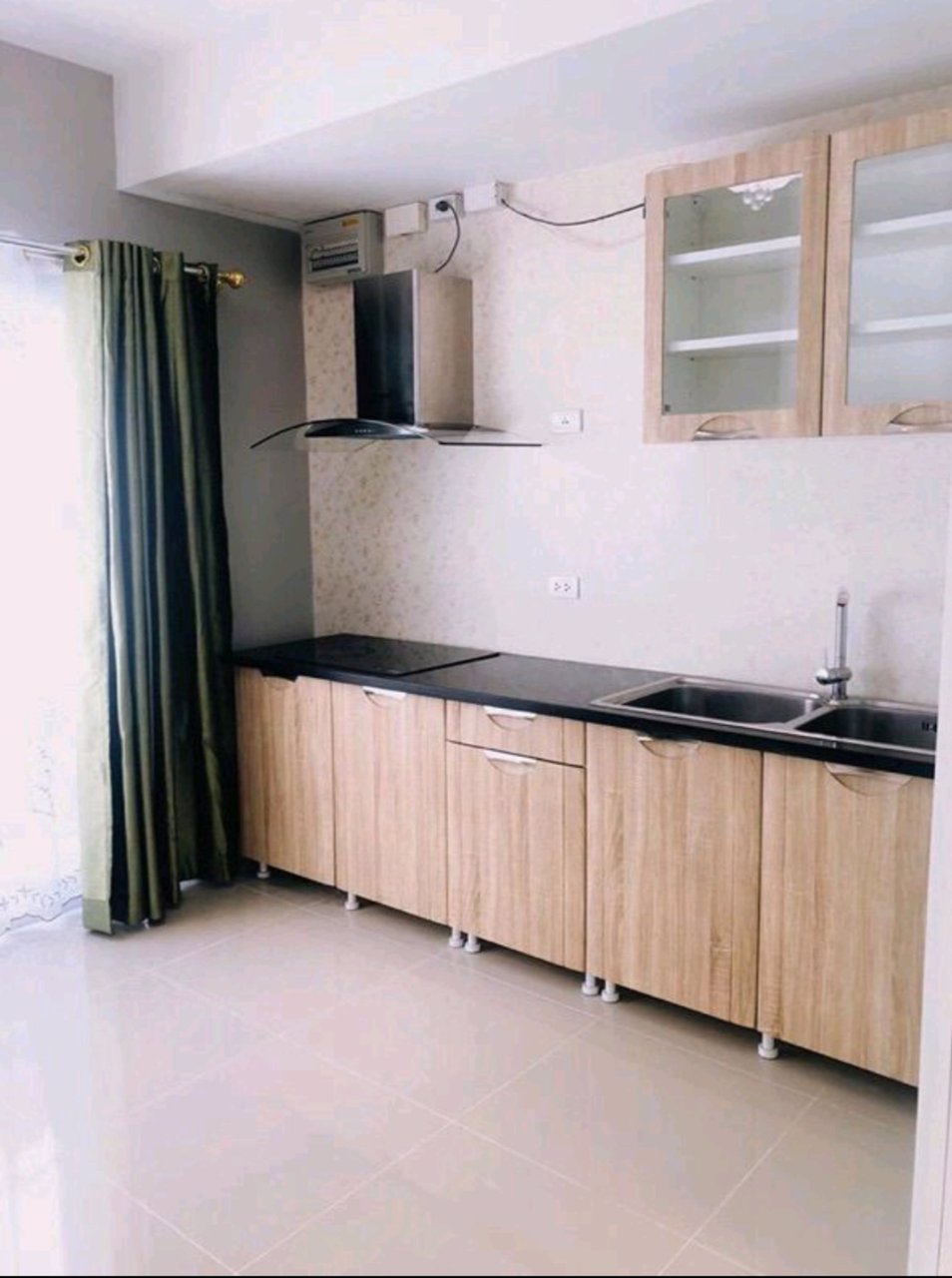 ให้เช่าทาวน์โฮมหลังริม-อินดี้-บางนา-กม7-ตกแต่งสวย-พื้นที่เยอะ