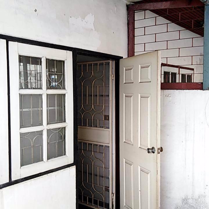 ให้เช่าอาคารพาณิชย์-ลาซาล-ซอย1