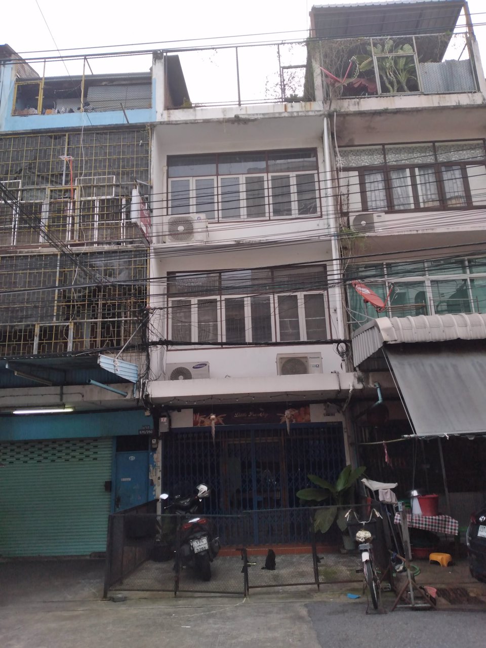 ให้เช่า-อาคารพาณิชย์-4-ชั้น-ย่าน-รัชดา-พระราม-9-ใกล้รถไฟฟ้าใต้ดิน-เหมาะทำ-office-ร้านค้า