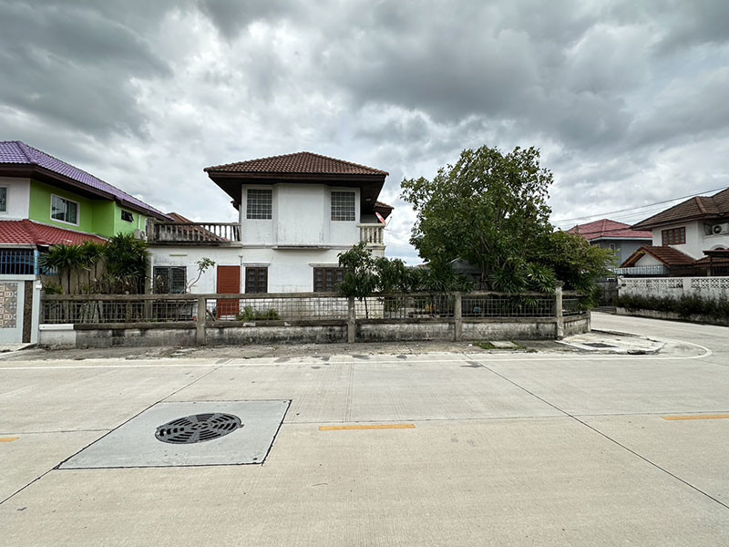 ขายบ้านพร้อมที่ดิน-หมู่บ้าน-บ้านบัวทอง-ถนนเลียบคลองบางไผ่