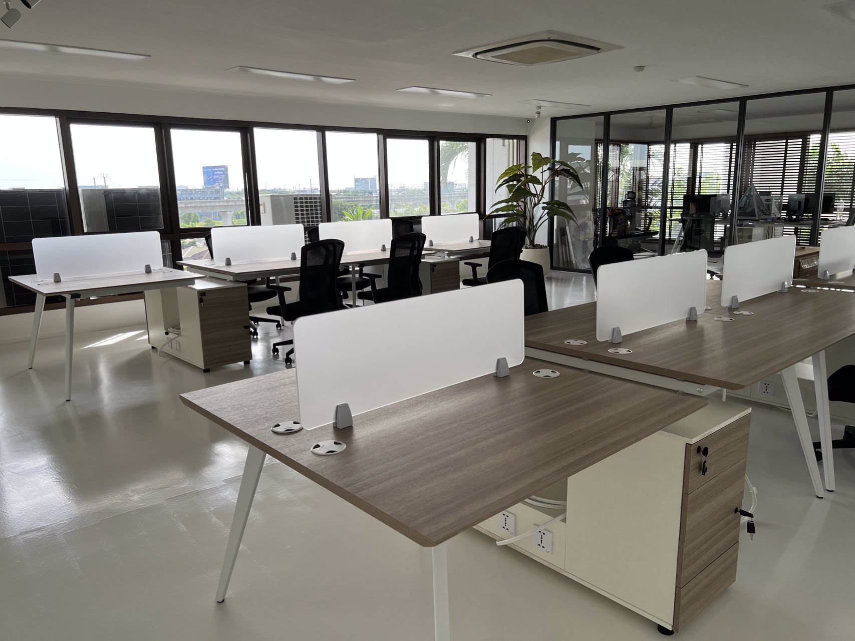 ขายออฟฟิศ-อยู่ในตึก-คอนโด-ฟลอร่าวิลล์-พัฒนาการซอย-51