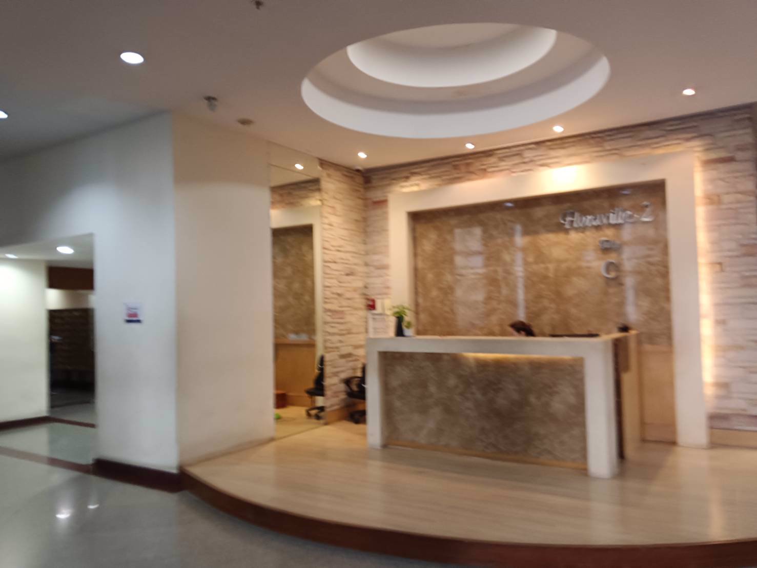 ขายออฟฟิศ-อยู่ในตึก-คอนโด-ฟลอร่าวิลล์-พัฒนาการซอย-51