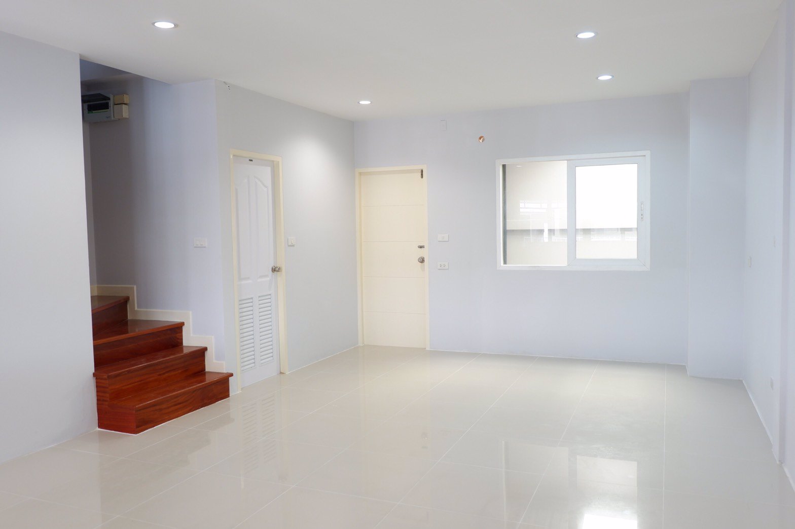 ขายทาวน์เฮ้าส์-2-ชั้น-the-exclusive-พัฒนาการ44