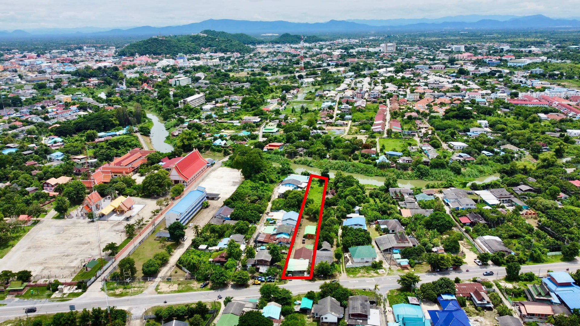 ขาย-ที่ดินติดแม่น้ำ-ในเมืองเพชรบุรี