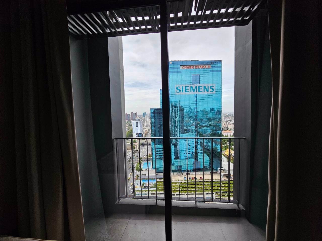 ขาย-คอนโดเอกมัย-ทองหล่อ-the-capital-คอนโดหรู