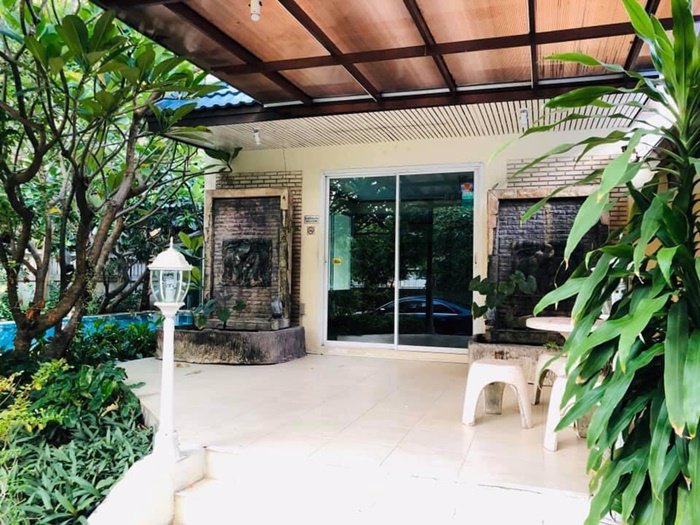 ให้เช่าบ้าน-2-ชั้น-สุขุมวิท-31-ริมถนนเมน-ปากซอยเอ็มสเฟียร์-218-ตรวา-พร้อมสระว่ายน้ำ