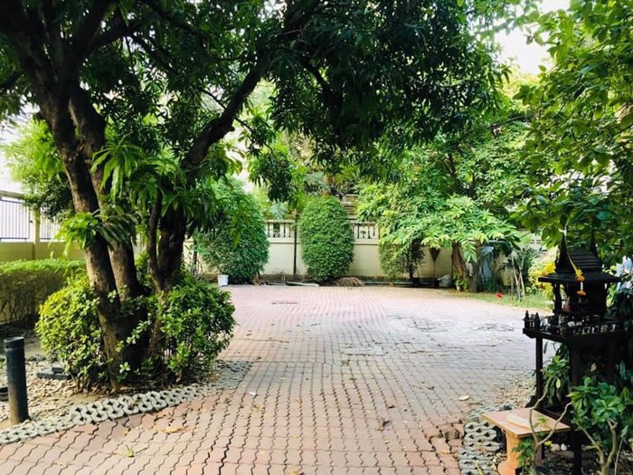 ให้เช่าบ้าน-2-ชั้น-สุขุมวิท-31-ริมถนนเมน-ปากซอยเอ็มสเฟียร์-218-ตรวา-พร้อมสระว่ายน้ำ