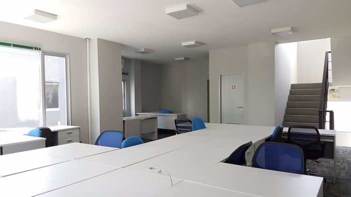 ให้เช่า-ออฟฟิศ-สำนักงาน-บี-สแควร์-พระราม-9-เหม่งจ๋าย-ทำเลพระราม-9-เหม่งจ๋าย-พร้อมเฟอร์นิเจอร์สำนัก