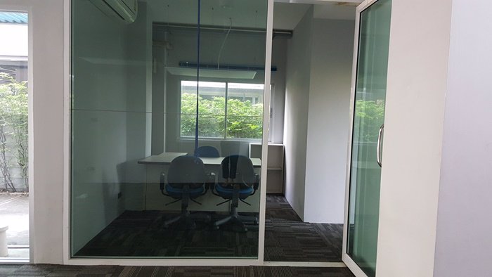 ให้เช่า-ออฟฟิศ-สำนักงาน-บี-สแควร์-พระราม-9-เหม่งจ๋าย-ทำเลพระราม-9-เหม่งจ๋าย-พร้อมเฟอร์นิเจอร์สำนัก