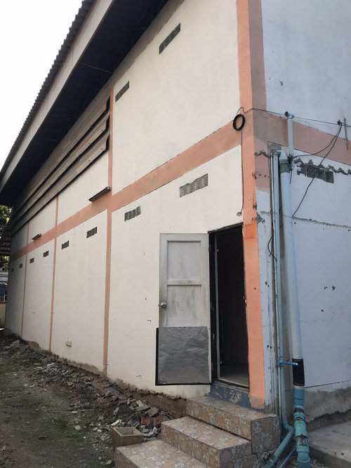 ขาย-ให้เช่าโรงงาน-โรงงานมีรั้วรอบขอบชิด-ตั้งอยู่ทางทิศตะวันตกเฉียงใต้ของกรุงเทพ-ขนาดอาคาร-กว้าง-16