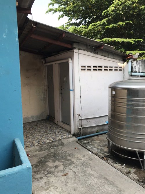 ขาย-ให้เช่าโรงงาน-โรงงานมีรั้วรอบขอบชิด-ตั้งอยู่ทางทิศตะวันตกเฉียงใต้ของกรุงเทพ-ขนาดอาคาร-กว้าง-16