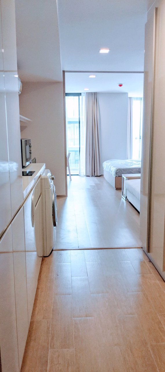 ขาย-เช่าคอนโดใจกลางกรุง-liv49-ซ-สุขุมวิท-49-ใกล้-bts-ทองหล่อ-1-ห้องนอน-40-ตรม-ชั้น-7-เห็นวิวสวน