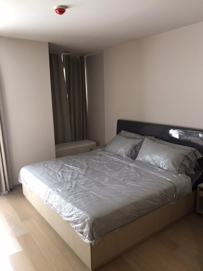 ขาย-เช่าคอนโดใจกลางกรุง-liv49-ซ-สุขุมวิท-49-ใกล้-bts-ทองหล่อ-1-ห้องนอน-40-ตรม-ชั้น-7-เห็นวิวสวน