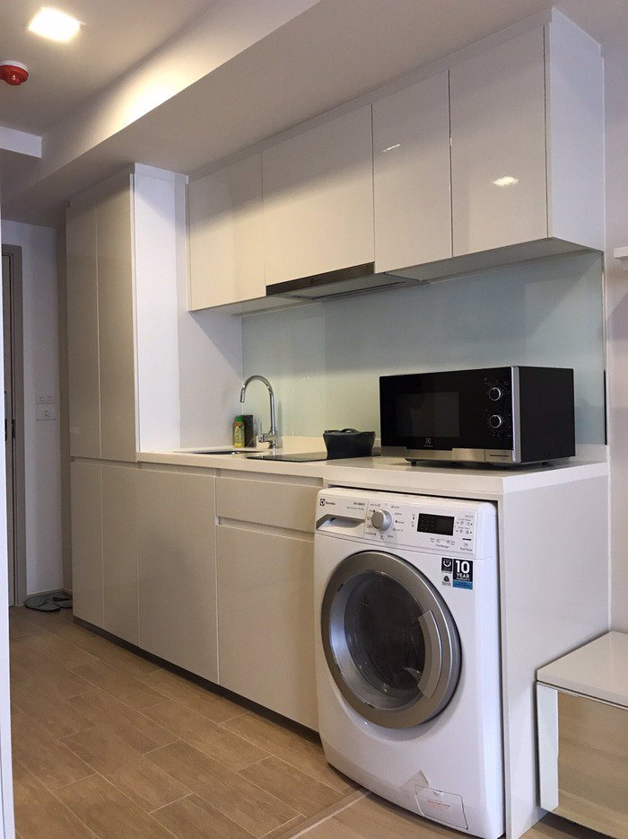 ขาย-เช่าคอนโดใจกลางกรุง-liv49-ซ-สุขุมวิท-49-ใกล้-bts-ทองหล่อ-1-ห้องนอน-40-ตรม-ชั้น-7-เห็นวิวสวน