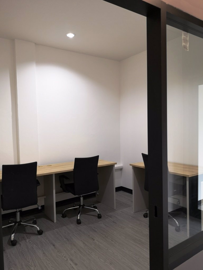 สำนักงานขนาดเล็กให้เช่า-80มจากบีทีเอส-สะพานควาย-call-us-now-for-hot-promotion-