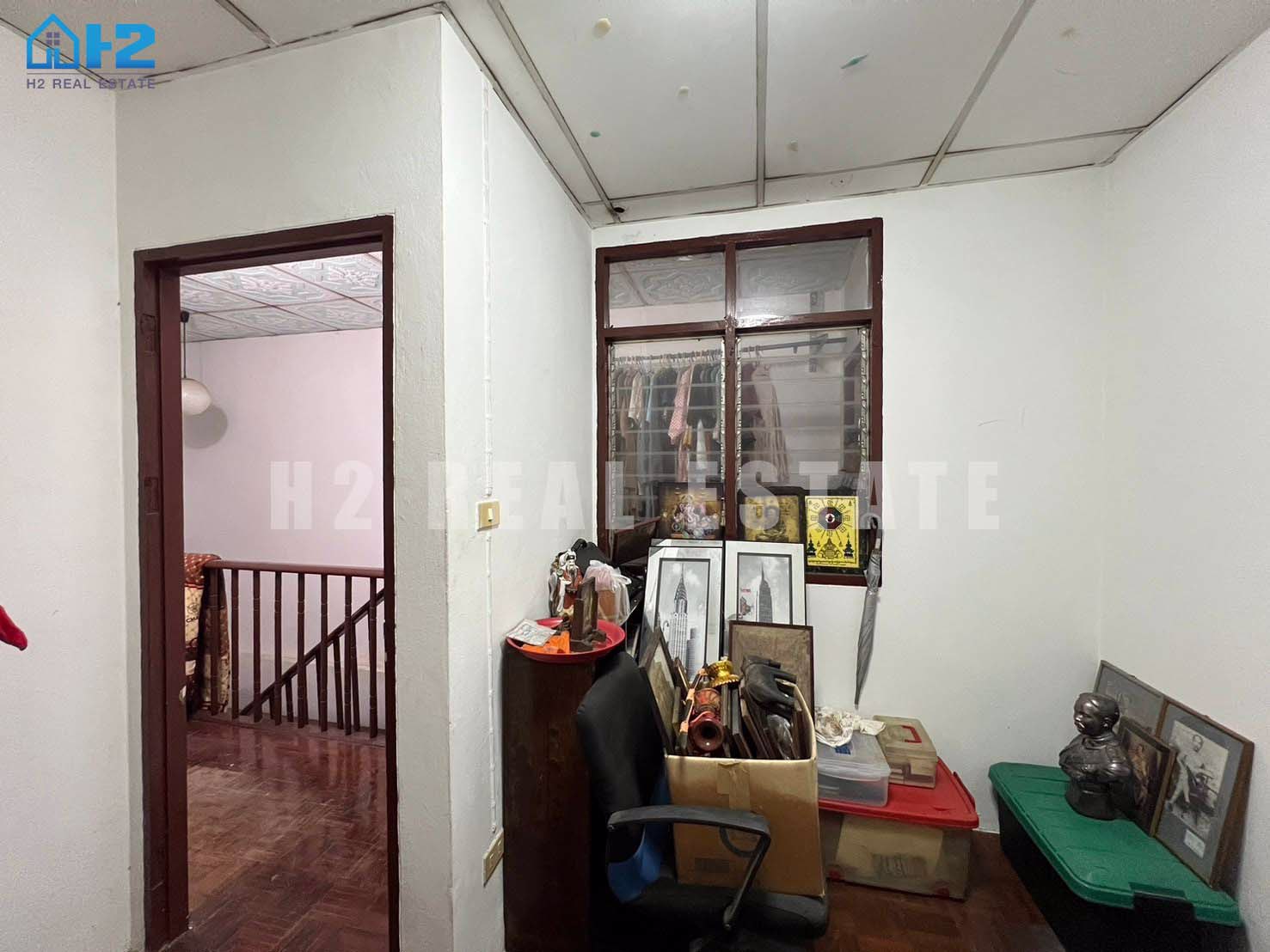 ขายทาวน์เฮ้าส์-หมู่บ้านปิยวรารมย์3-บ้านกล้วย-ไทรน้อย-นนทบุรี