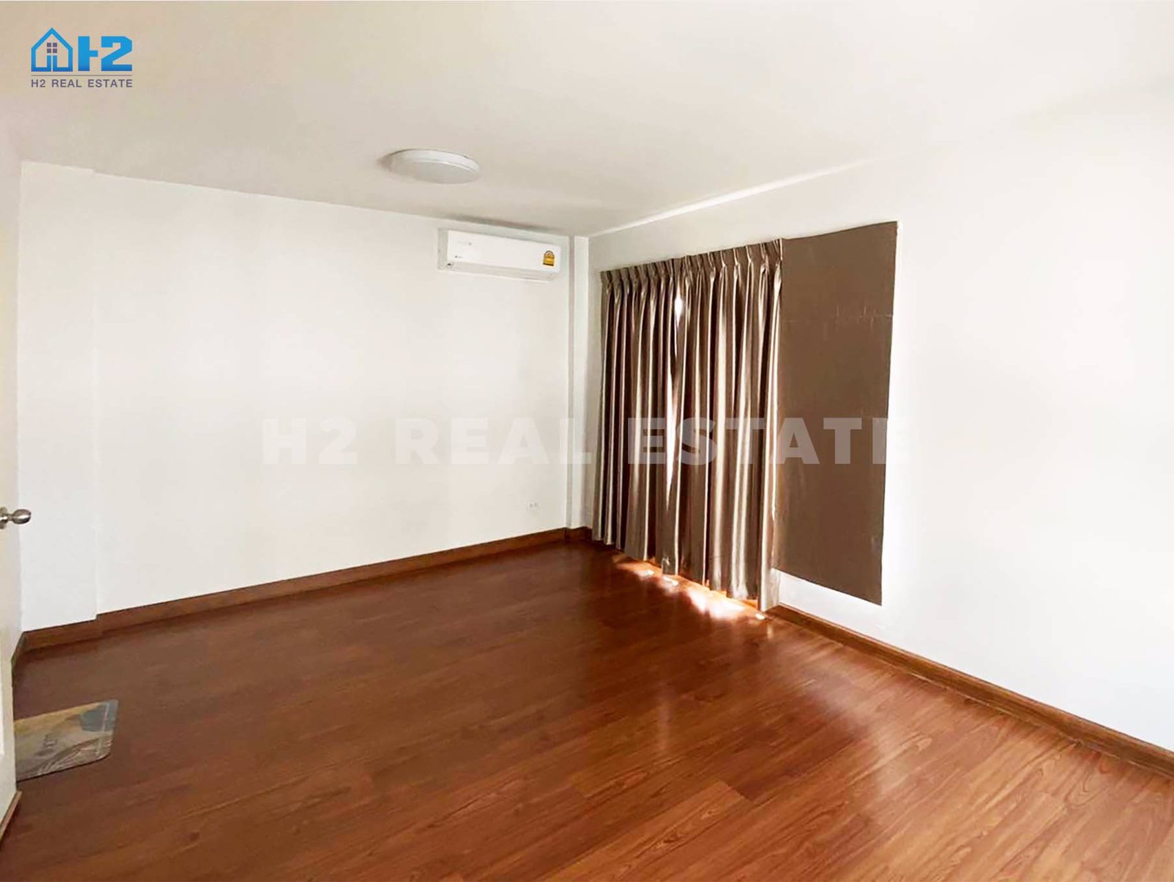 ขายบ้านแฝด-ศุภาลัย-เบลล่า-รังสิต-คลอง2-ขนาด-35-ตรว-supalai-bella-rangsit-klong-2-