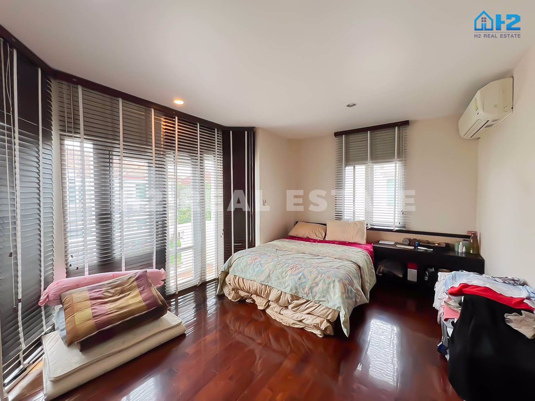 ขายบ้านเดี่ยวถูกสุด-ในโครงการเดอวิลล์ศรีนครินทร์-ทำเลดี-เดินทางสะดวก-เข้า-ออกได้หลายทาง