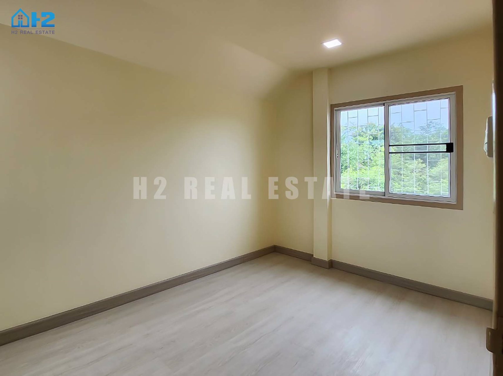 ขายบ้านเดี่ยว-2-ชั้น-หมู่บ้านเอื้ออาทร-หน้าบ้านไม่ชนใคร-อกำแพงแสน-จนครปฐม-ชุมชนอินทรศักดิ์3-หิ้ว