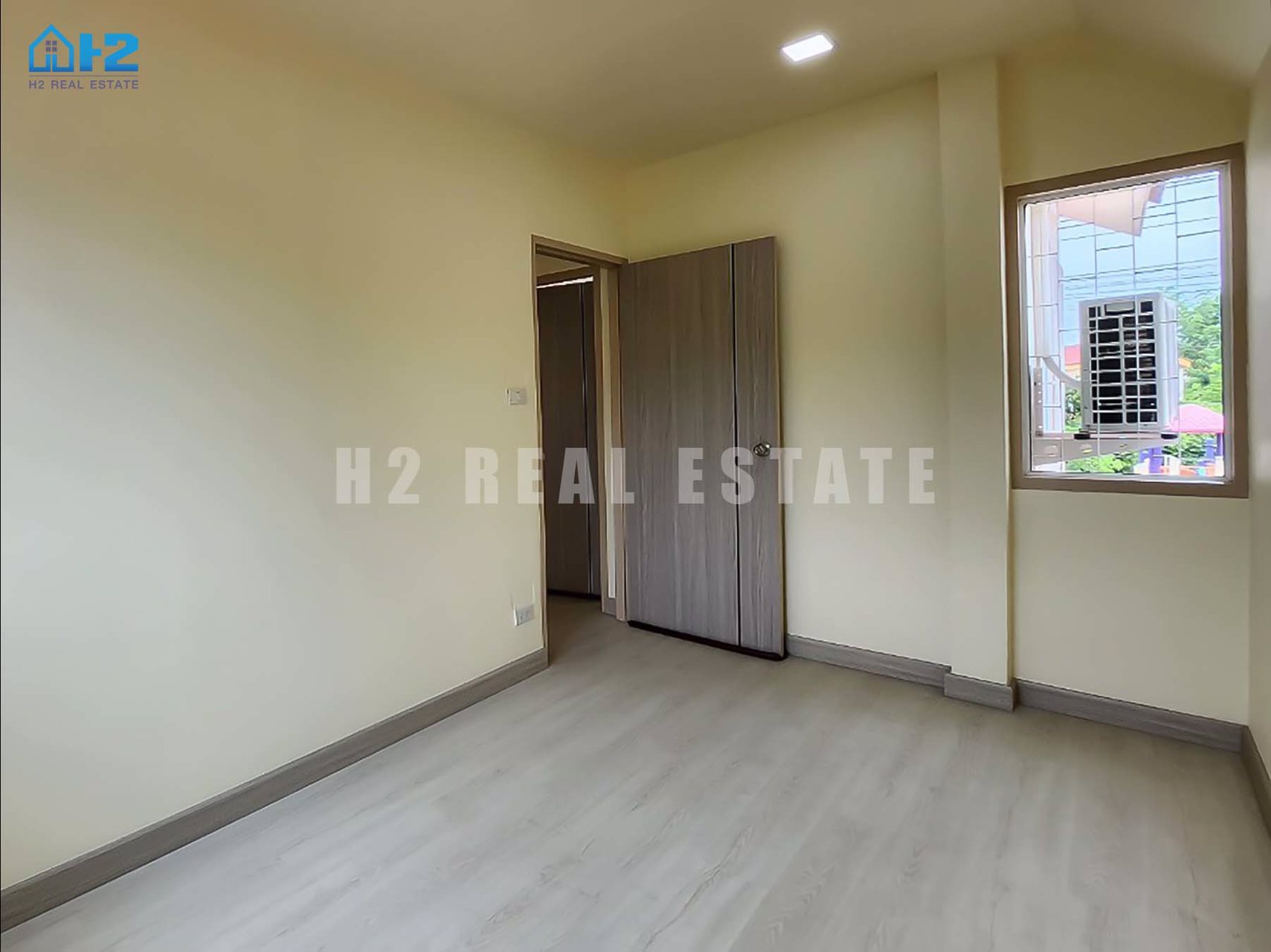 ขายบ้านเดี่ยว-2-ชั้น-หมู่บ้านเอื้ออาทร-หน้าบ้านไม่ชนใคร-อกำแพงแสน-จนครปฐม-ชุมชนอินทรศักดิ์3-หิ้ว