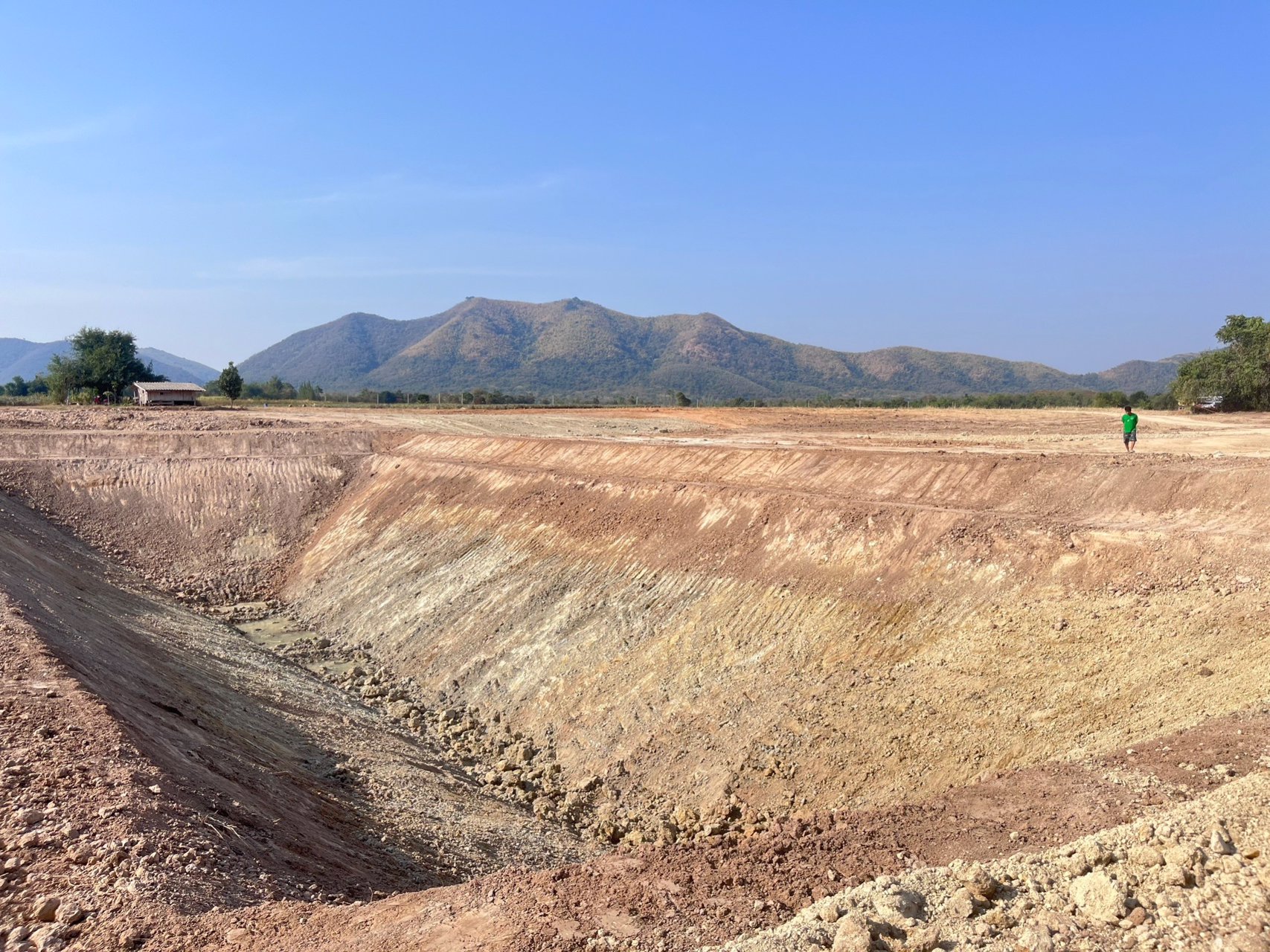 มาแล้วค่ะของดีมีน้อยนะค่ะ-วิวเขาดอกไม้สวยๆ