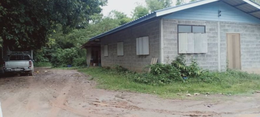 ขายบ้านพร้อมที่ดิน11ไร่-5ตรว-แบ่งขาย-2ไร่-ราคา990000บาท