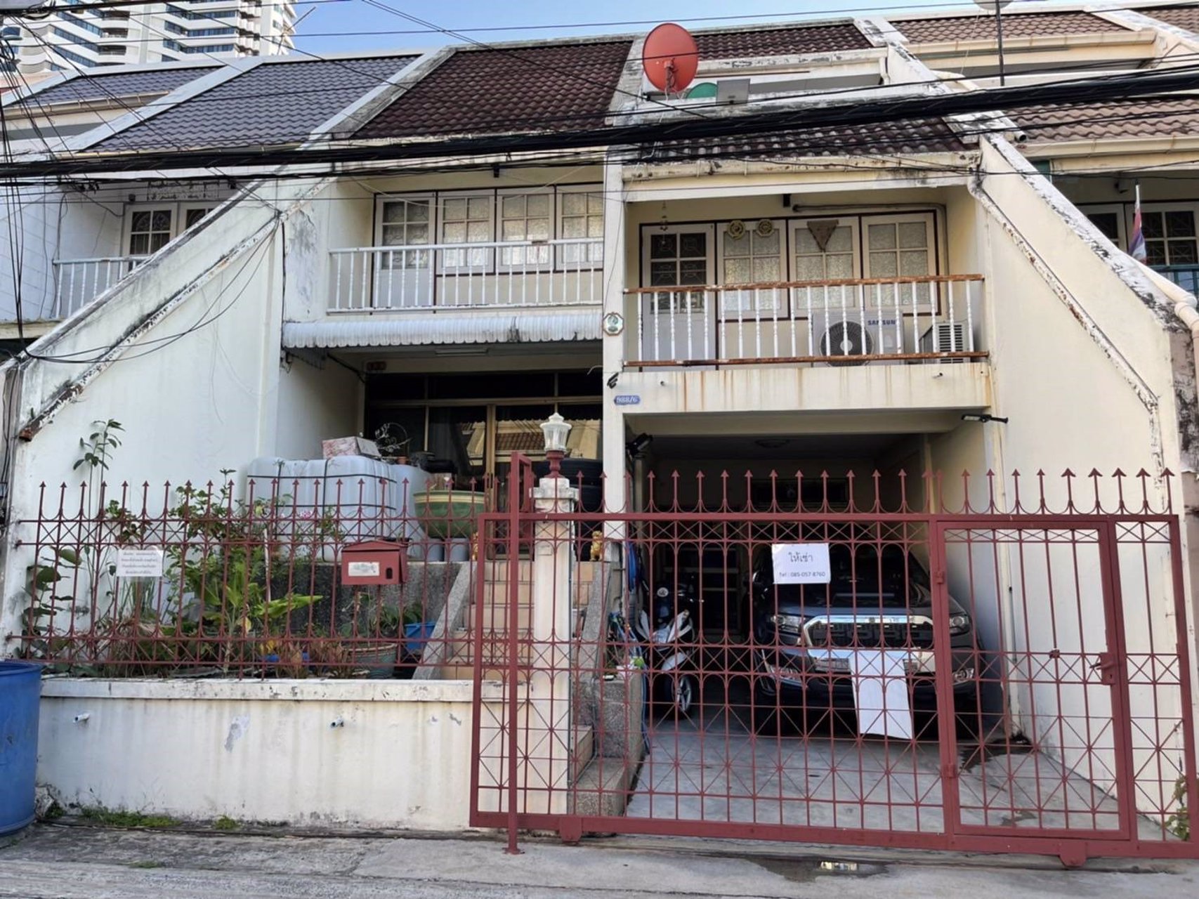 ให้เช่าทาวน์เฮ้าส์-3-ชั้นครึ่ง-หมู่บ้านพันระวี-ถพระราม-3-ใกล้สนงใหญ่-ธนาคารกรุงศรีฯ