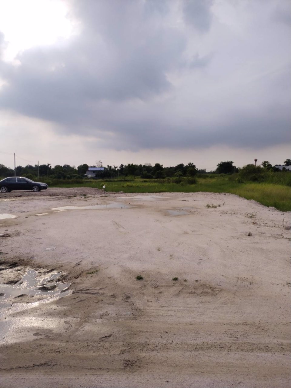 ที่ดินแบ่งขาย-เนื้อที่-50-ตรว-มี-3-แปลง-บรรยากาศดี-โล่งสบาย-เห็นวิวภูเขาชัดเจน