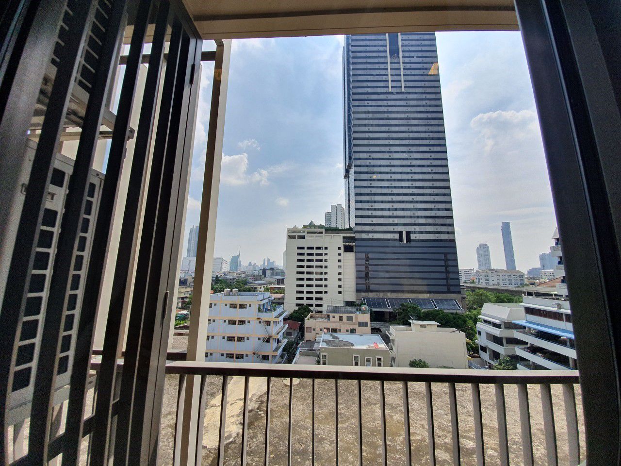 ขายด่วน-ให้เช่า-คอนโด-nye-by-sansiri-นายน์-บาย-แสนสิริ-ขาย-438-ลบ-เช่า-20000-เดือน