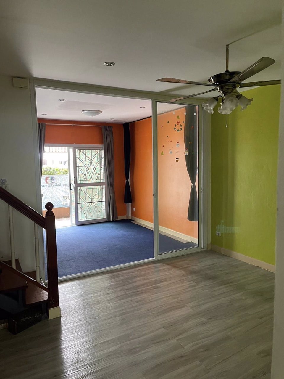 ขายทาวน์โฮม-2-ชั้น-บ้านสภาพสวยต่อเติมเต็ม-พร้อมเข้าอยู่