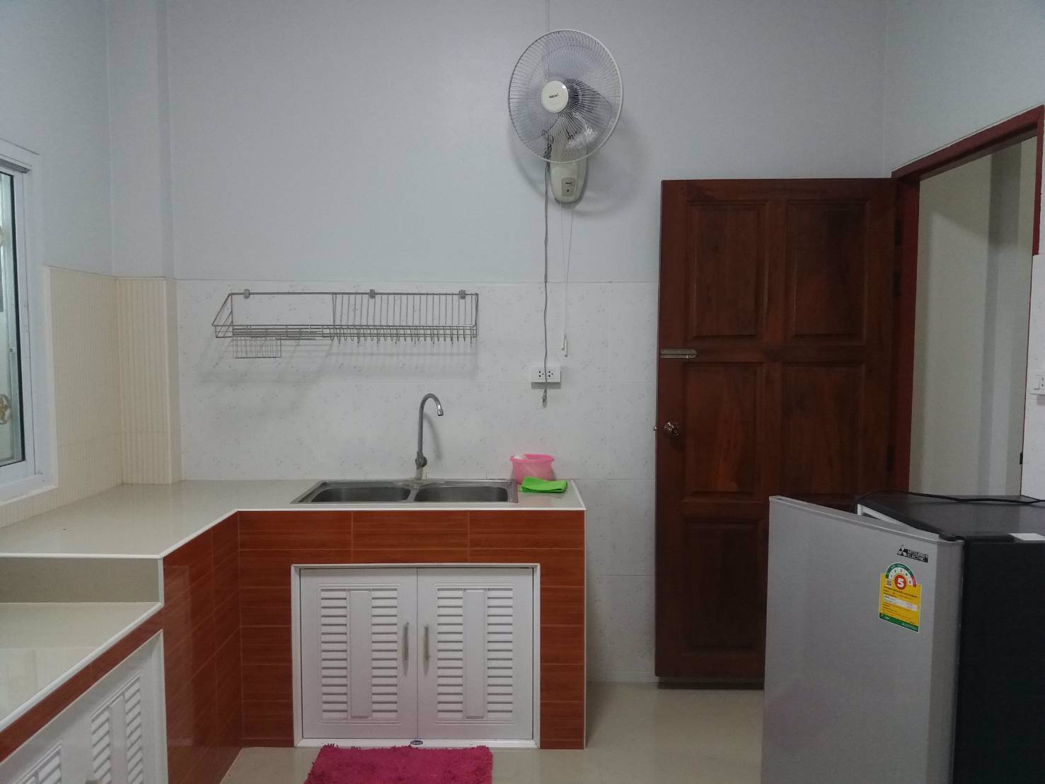 ขายทาวน์โฮม-2-ชั้น-พร้อมเฟอร์นิเจอร์