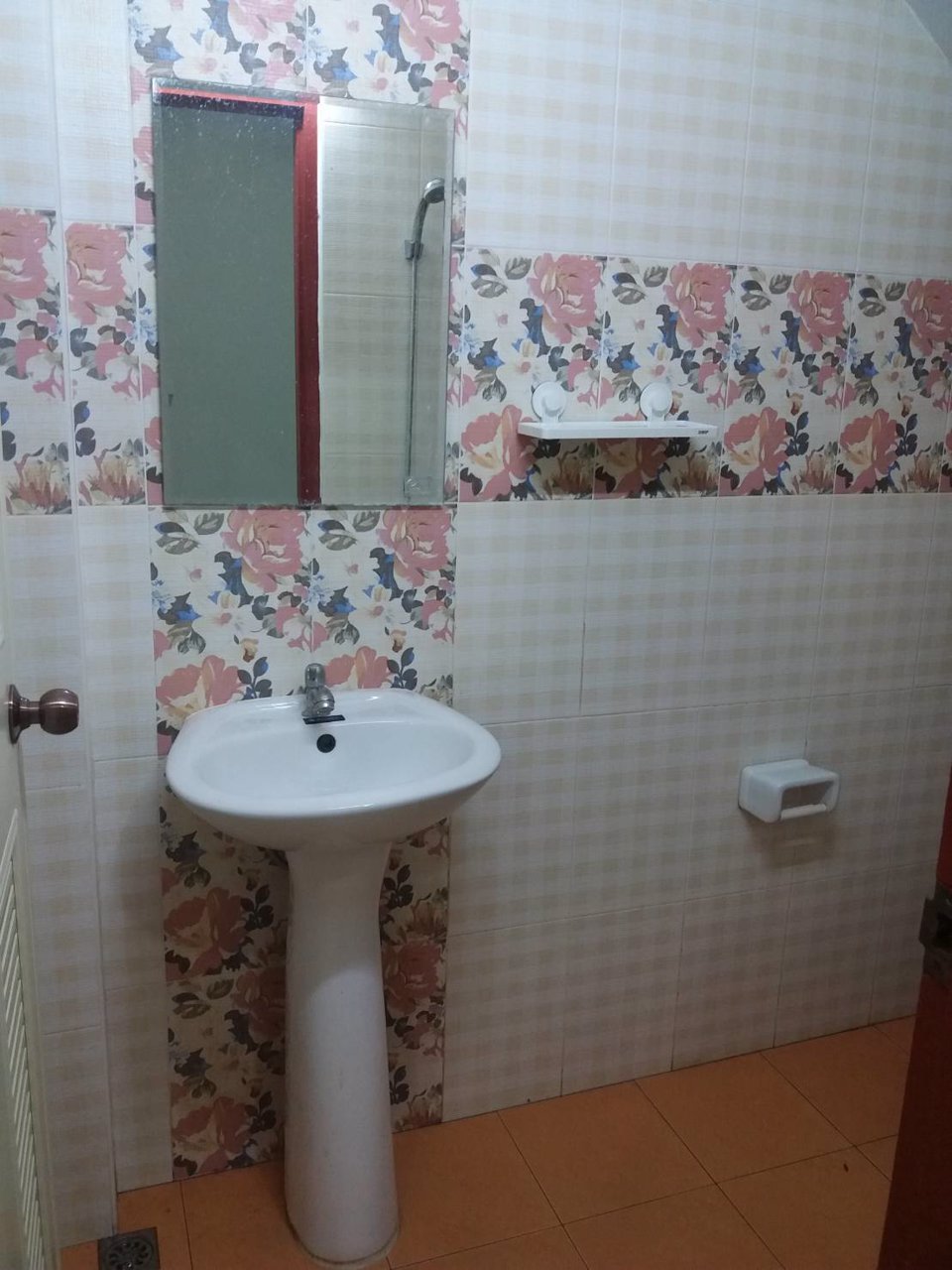 ขายทาวน์โฮม-2-ชั้น-พร้อมเฟอร์นิเจอร์