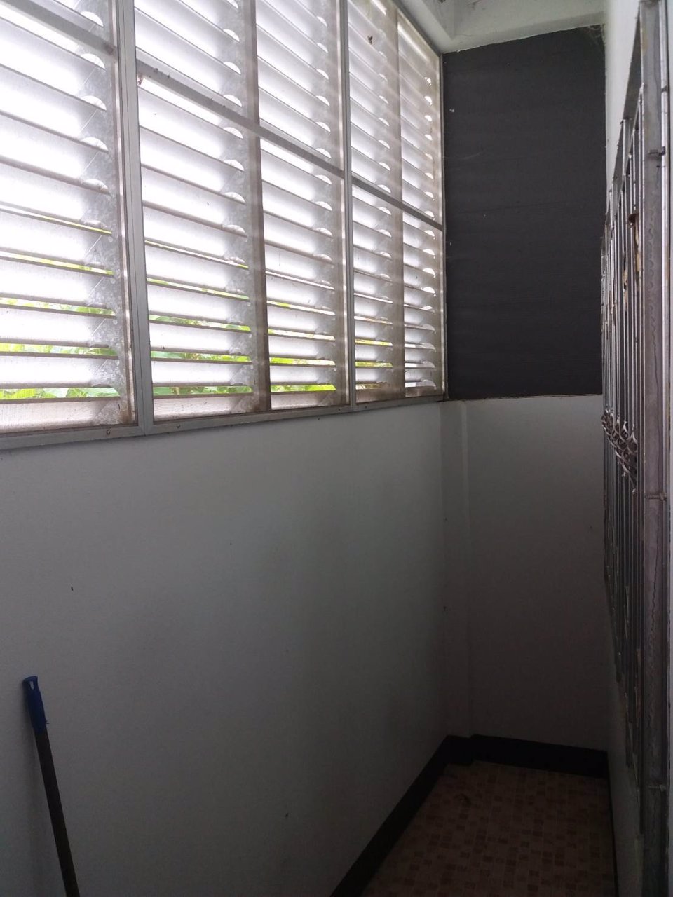 ขายทาวน์โฮม-2-ชั้น-พร้อมเฟอร์นิเจอร์