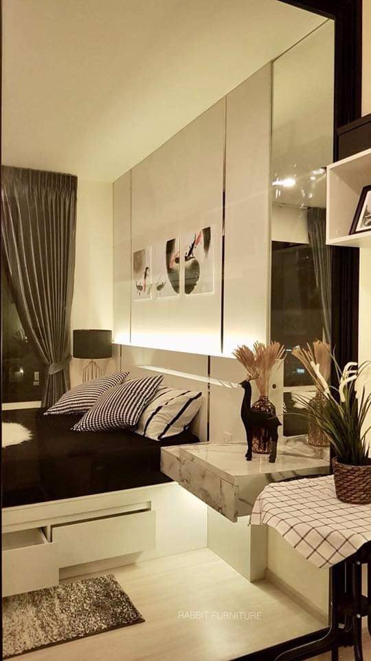 4499-ให้เช่า-life-asoke-วิวสระว่ายน้ำและสวนมักกะสันโล่งๆ