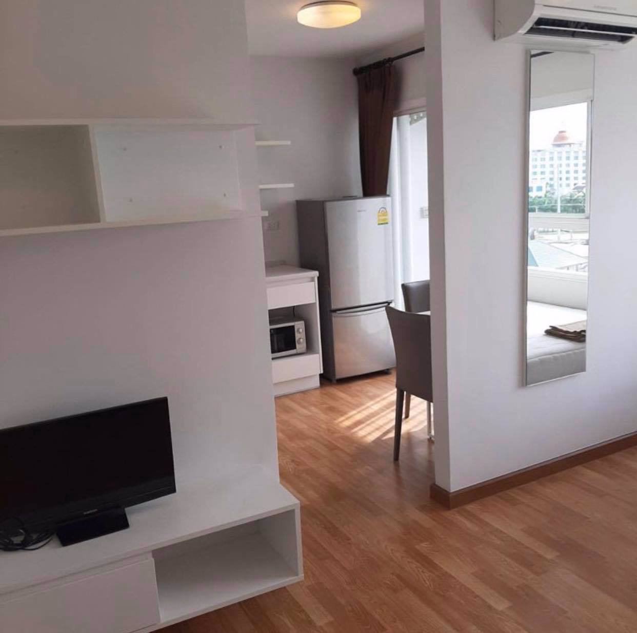 4522-ให้เช่าเดอะทรัส-นครปฐม-เจ้าของเอง-ห้องริมวิวสวย-บรรยากาศนอกหน้าต่างสดชื่น-ตึก-a-ชั้น-7