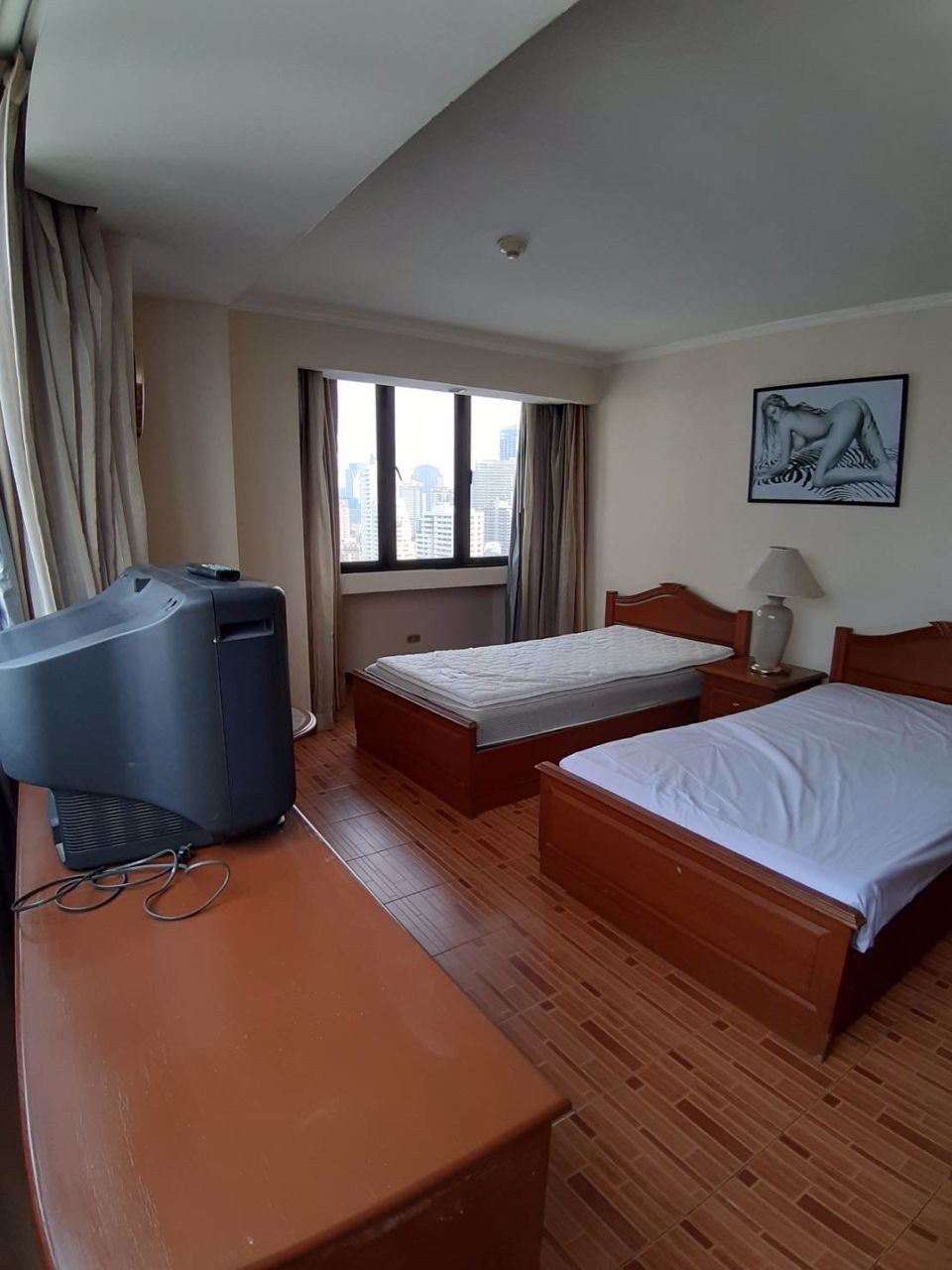 ขายคอนโด-ออมนิทาวเวอร์​-ชั้น-22-สุขุมวิท-4-​ซอยนานา-ห่าง-btsนานา-500-ม