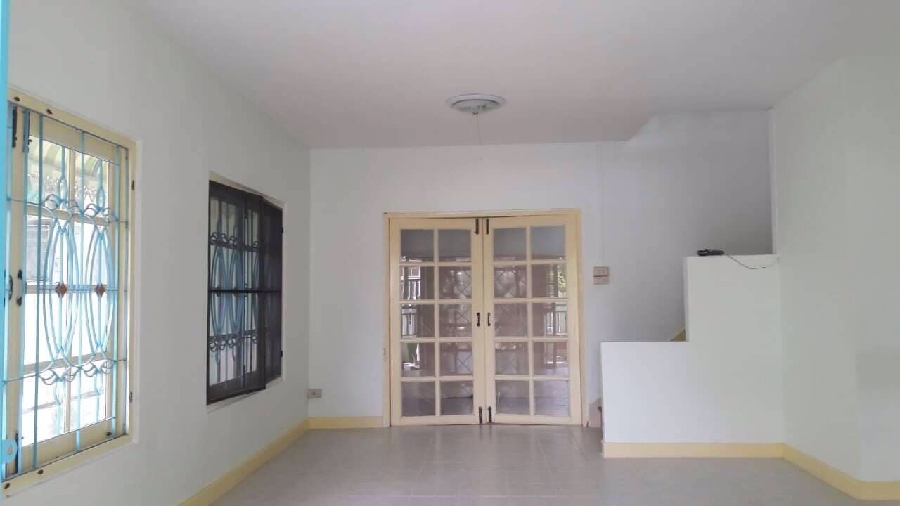 ขายบ้าน-2-ชั้น-พร้อมที่ดิน-24-ตรว-โครงการบ้านพฤกษา-คลองสาม-คลองหลวง-ปทุมธานี