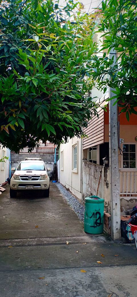 ขาย-ทาวน์เฮาส์-หมู่บ้าน-เฟื้องฟ้า-11-เฟส-9-ซอยมังกร-เทพารักษ์-บางพลี-แพรกษา-สมุทรปราการ-หลังริม-