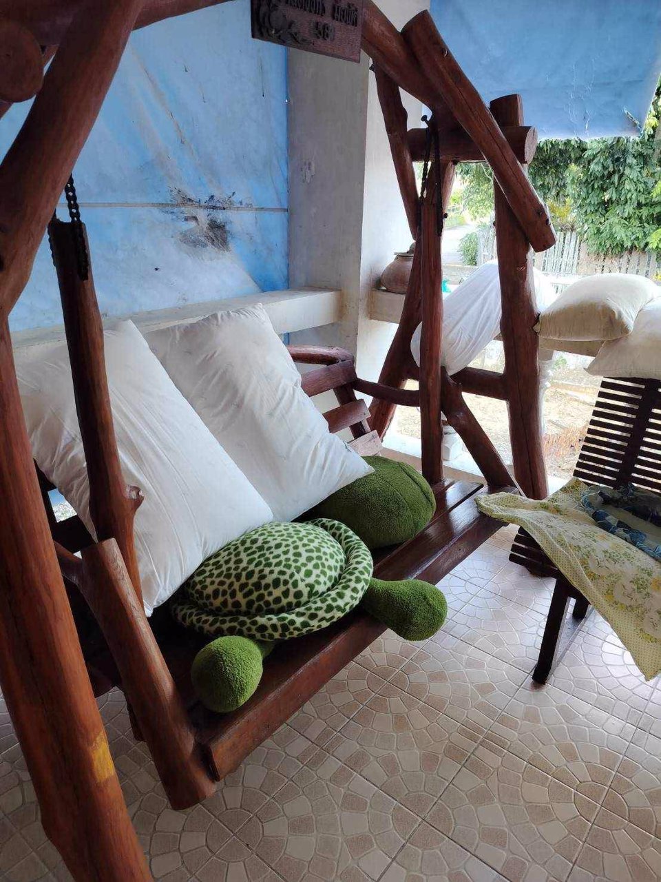 ขายบ้านพร้อมที่ดิน-เนื้อที่บริเวณรอบบ้าน-2งาน-05-ตรว