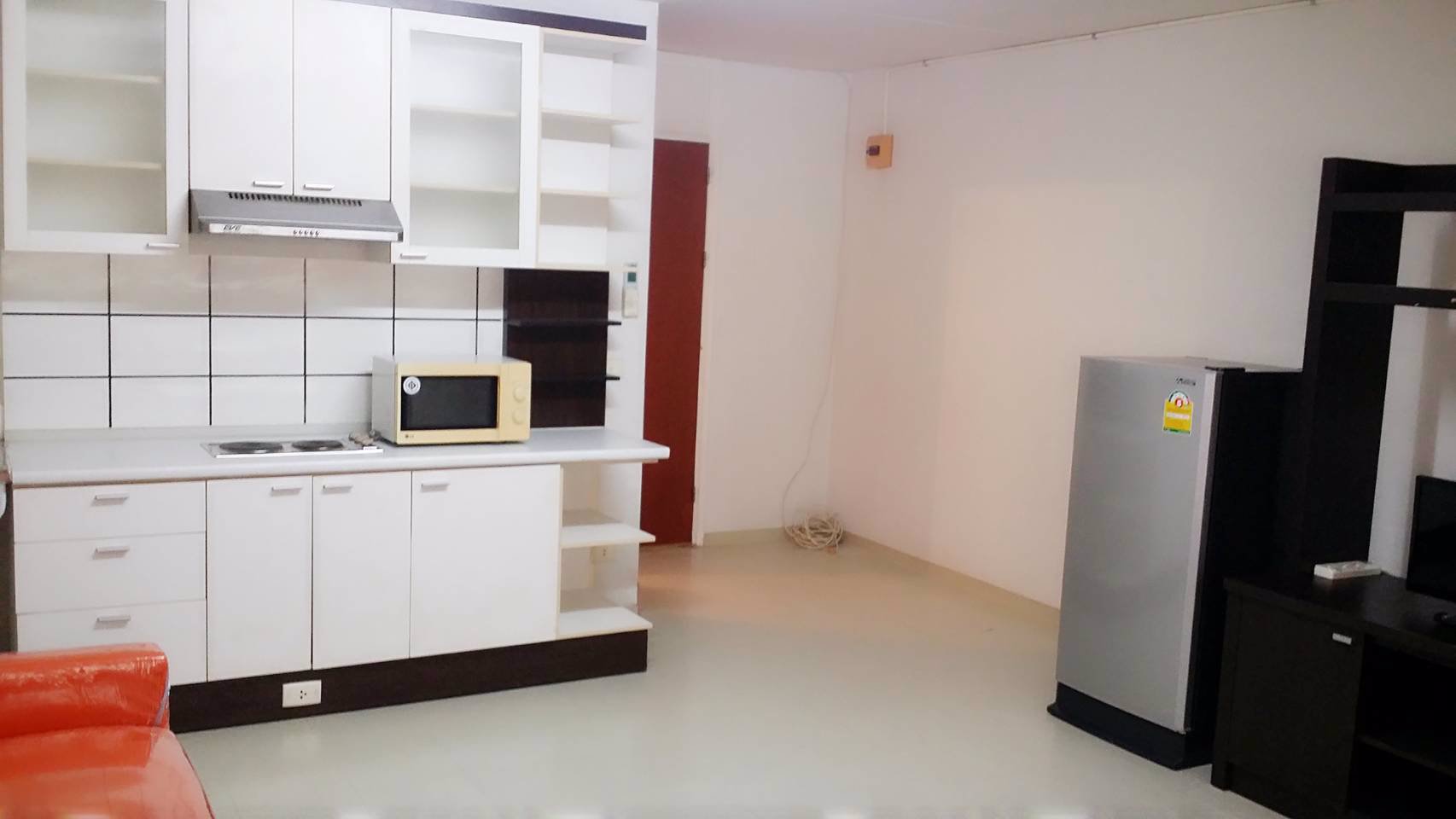 ห้องพักใหม่ป๊อปปูล่าคอนโดเมืองทองราคาถูกรายวันรายเดือน