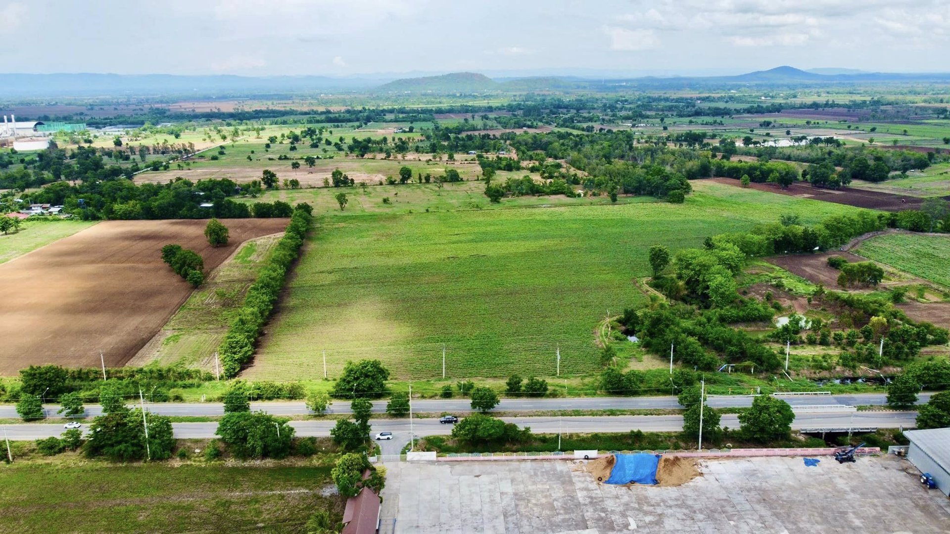 ขายที่ดินติดถนน-บึงสามพัน-เพชรบูรณ์