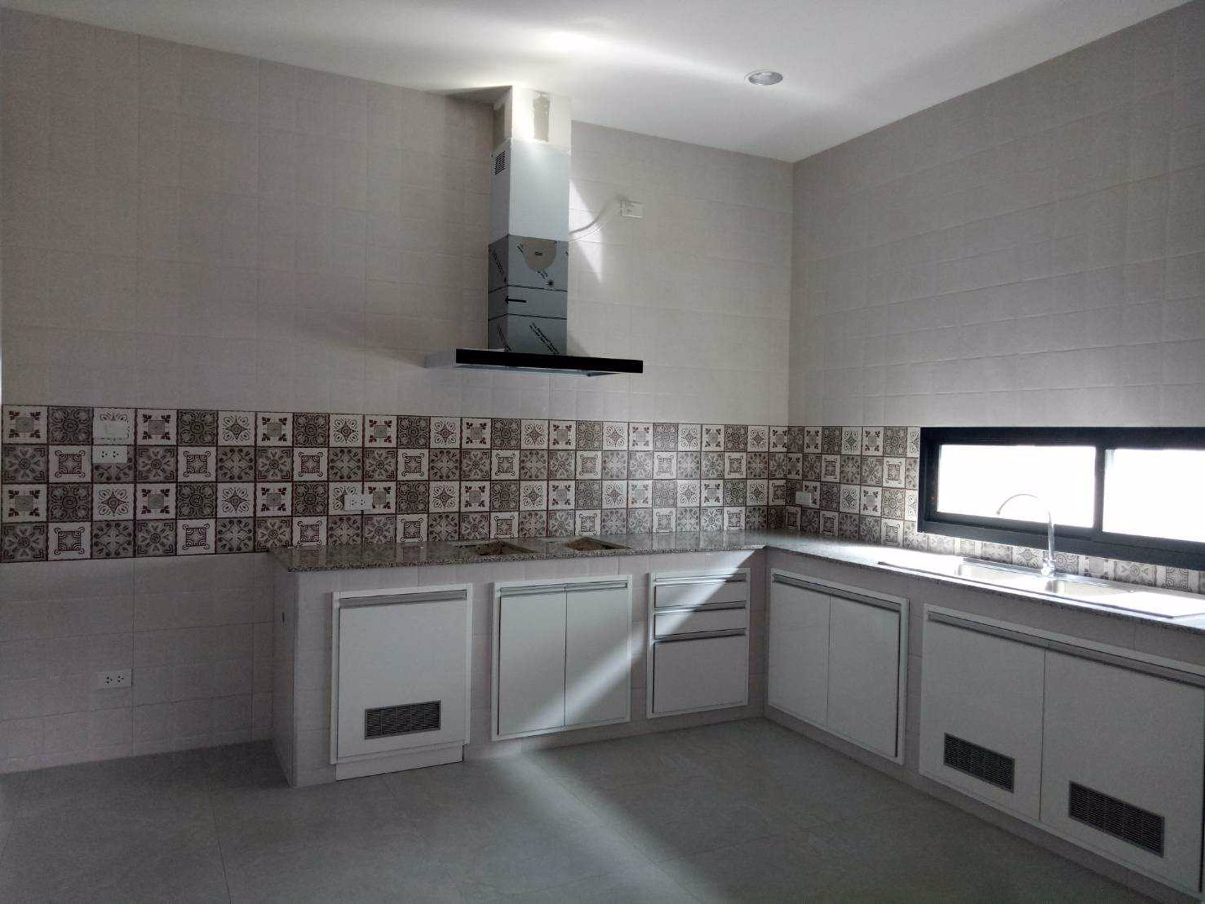 ขายบ้าน-พร้อมที่ดิน-173-ตารางวา-บางกรวย